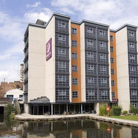 Premier Inn Nottingham Arena Esterno foto