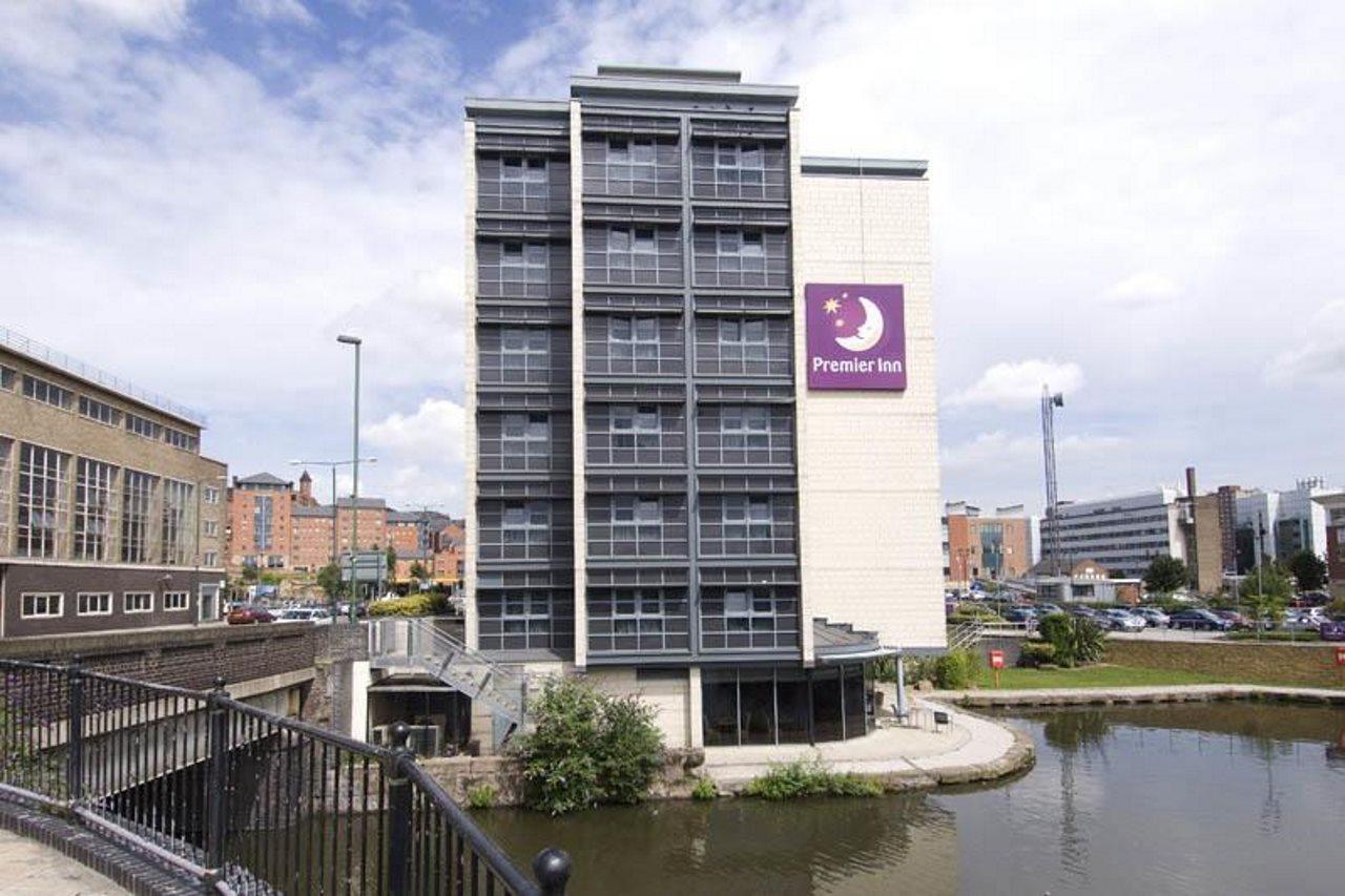 Premier Inn Nottingham Arena Esterno foto